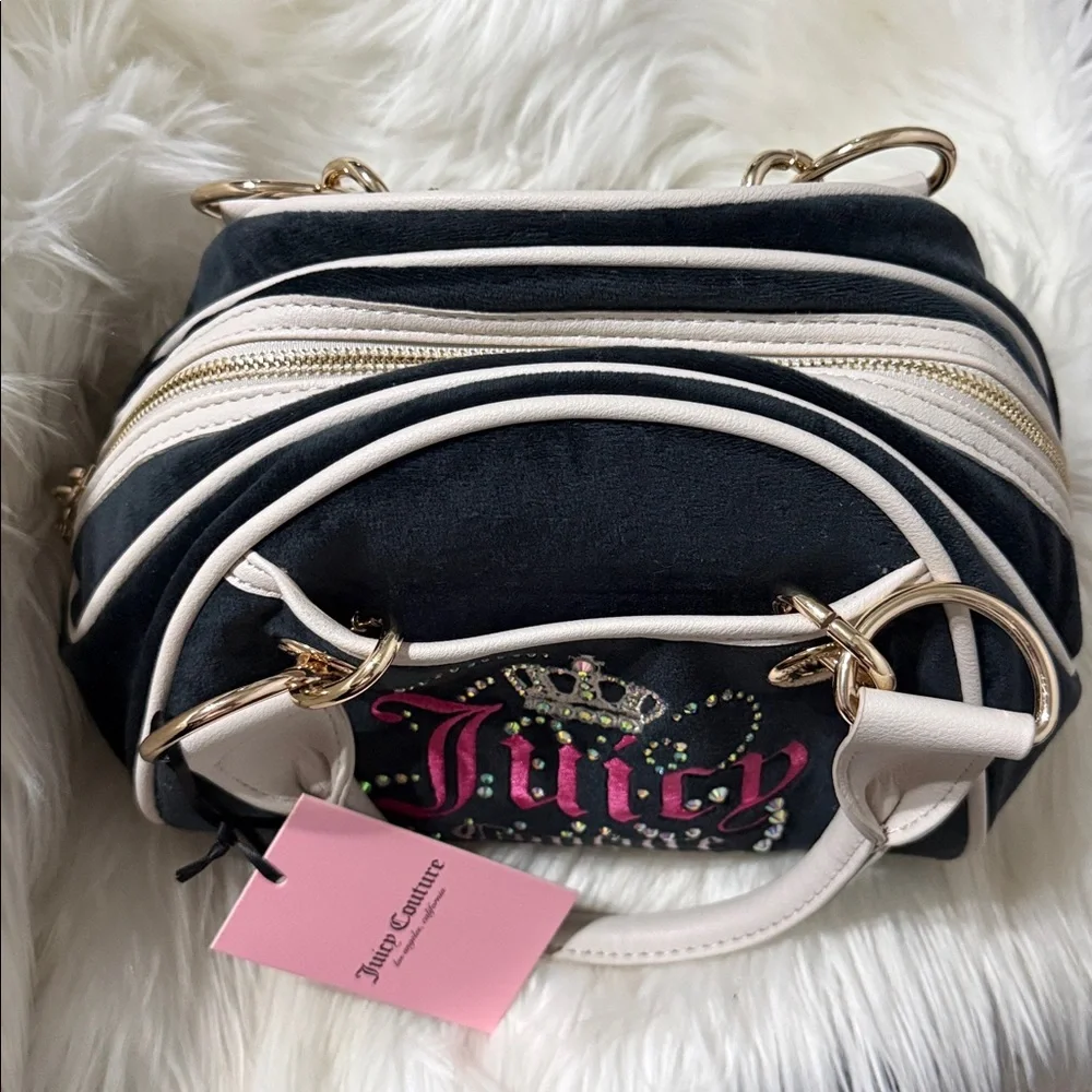 Viral juicy couture satchel bag
In perfect condition brand new with tags - Picture 4 of 7